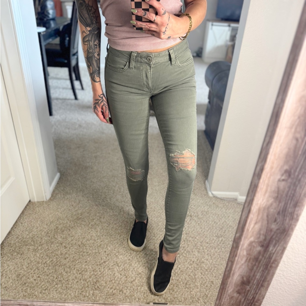 AE OLIVE JEGGING JEANS